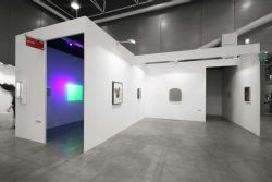 Dep Art Gallery @ ArteFiera Bologna 2020 Tony Oursler, Regine Schumann